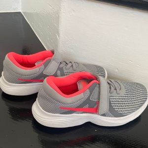 Nike Size 12C girls  Grey, Pink & White Sneaker - barely worn